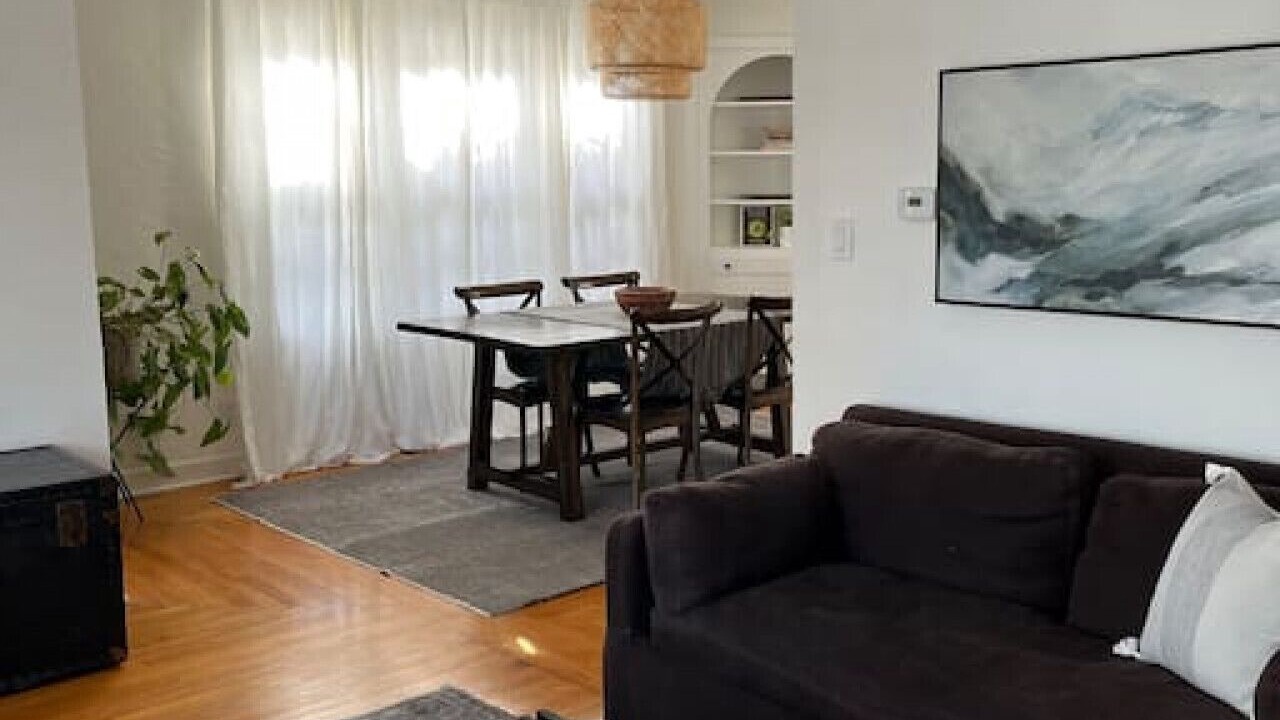 Photo of Livingroom in Eureka