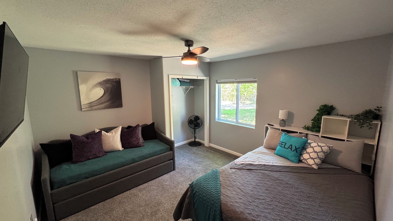 Photo of Bedroom in Alden
