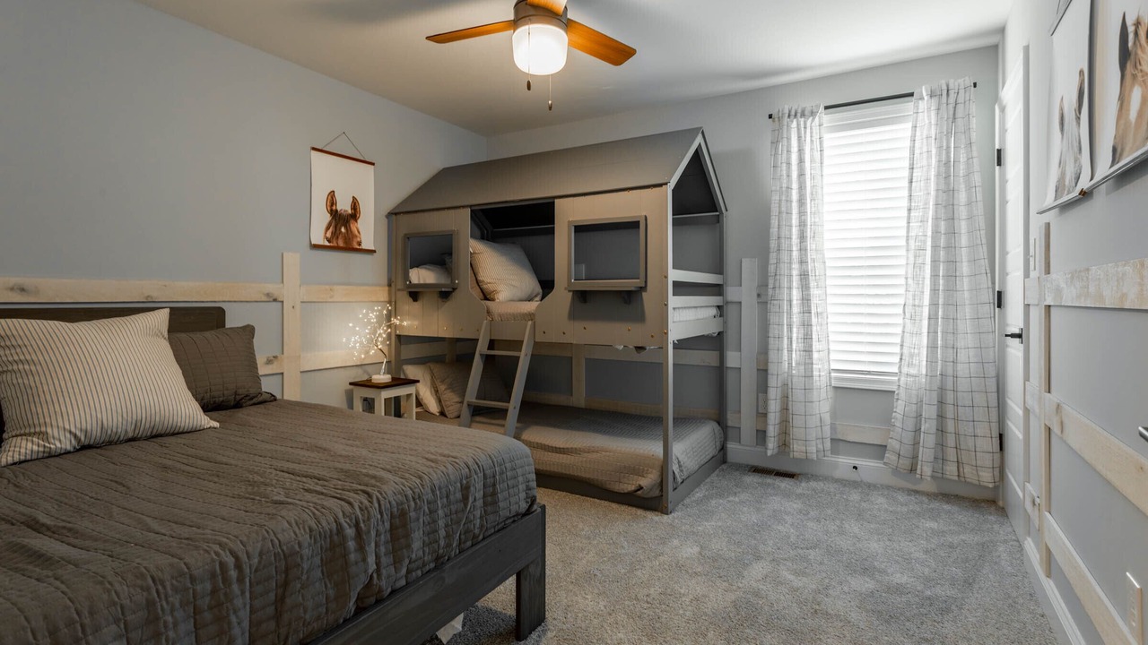 Photo of Bedroom in Long Neck