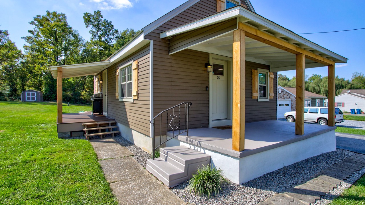Photo of Outdoor in Elizabethtown
