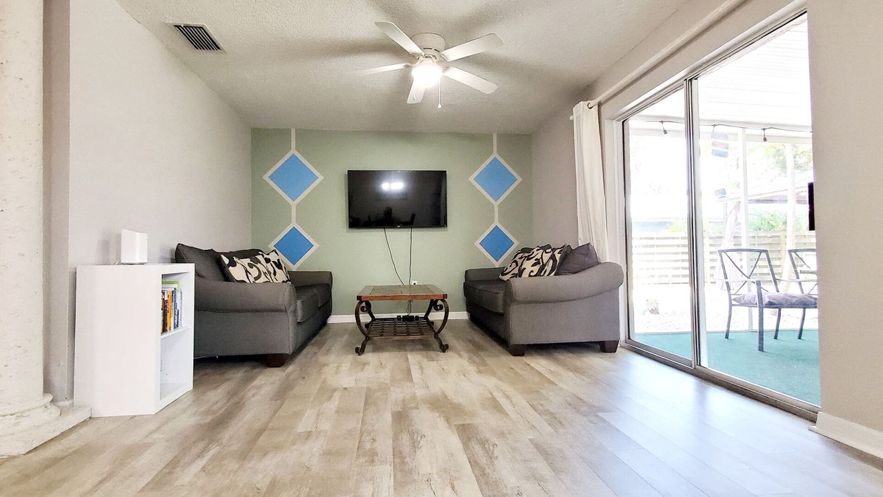 Photo of Livingroom in Bee Ridge
