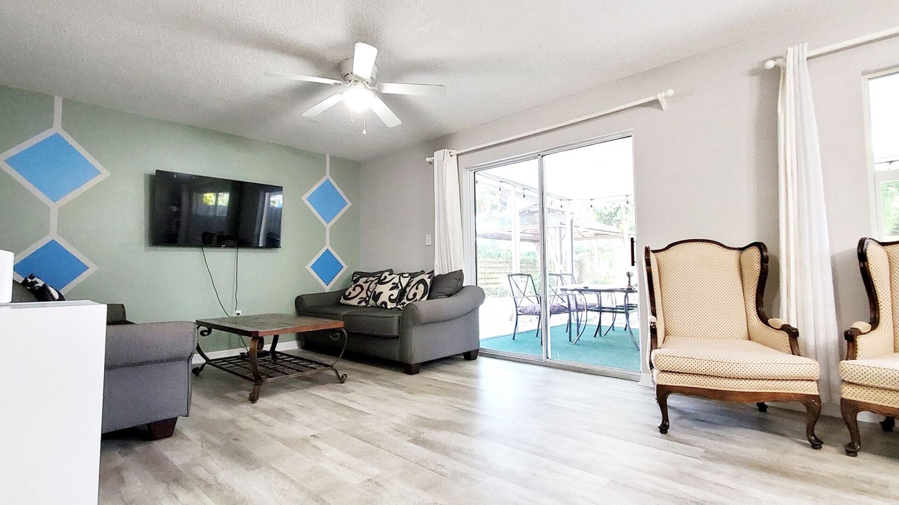 Photo of Livingroom in Bee Ridge
