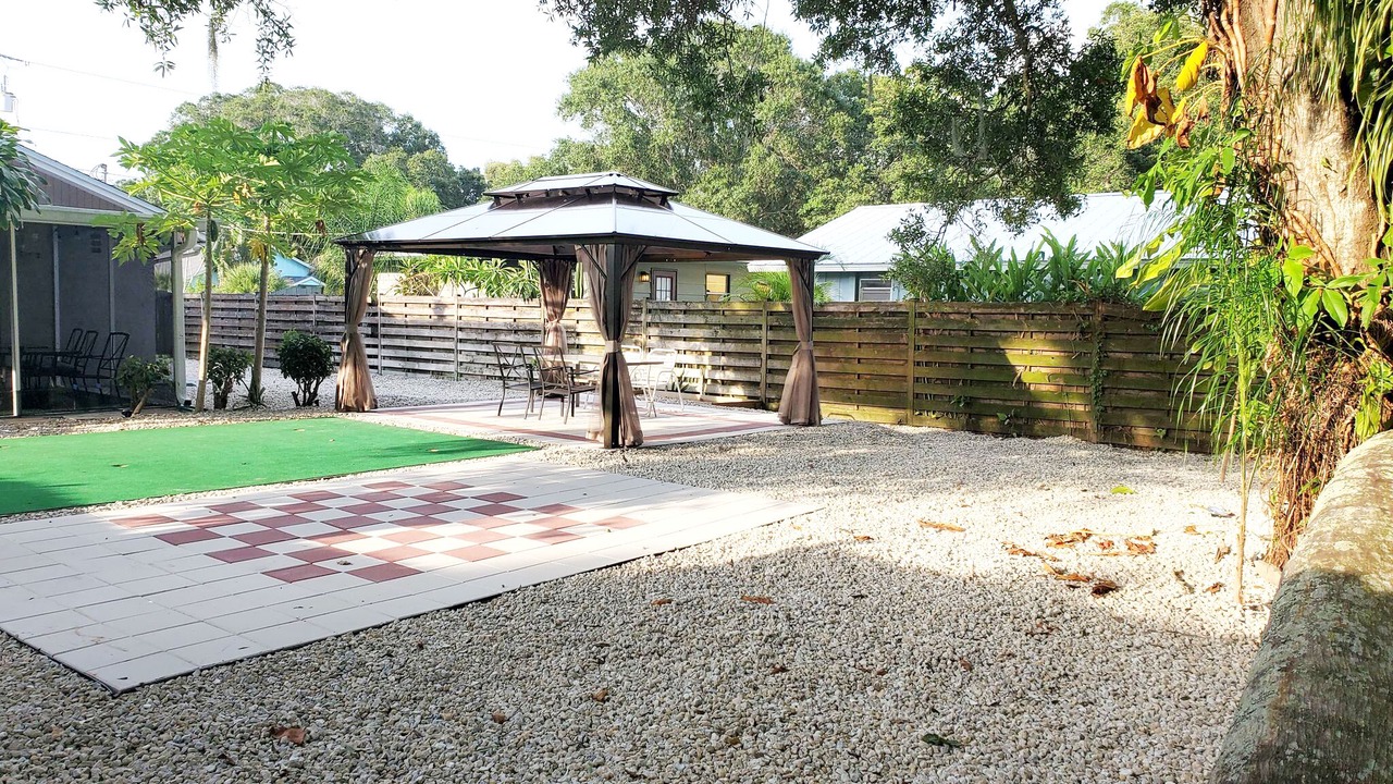 Photo of Outdoor in Bee Ridge