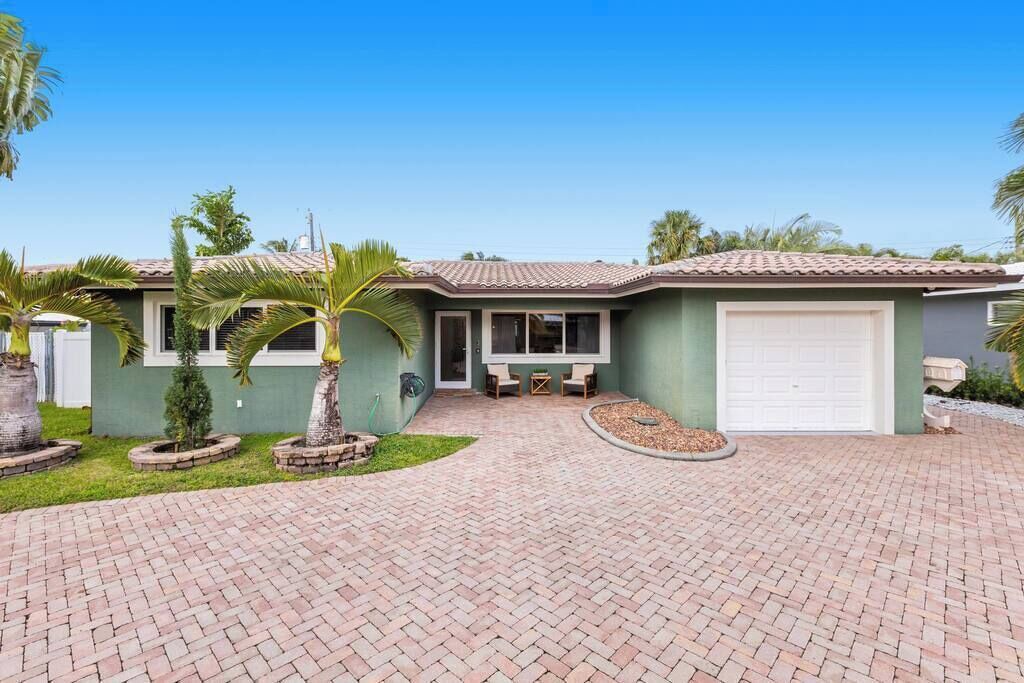 Photo of Outdoor in Santa Barbara Estates