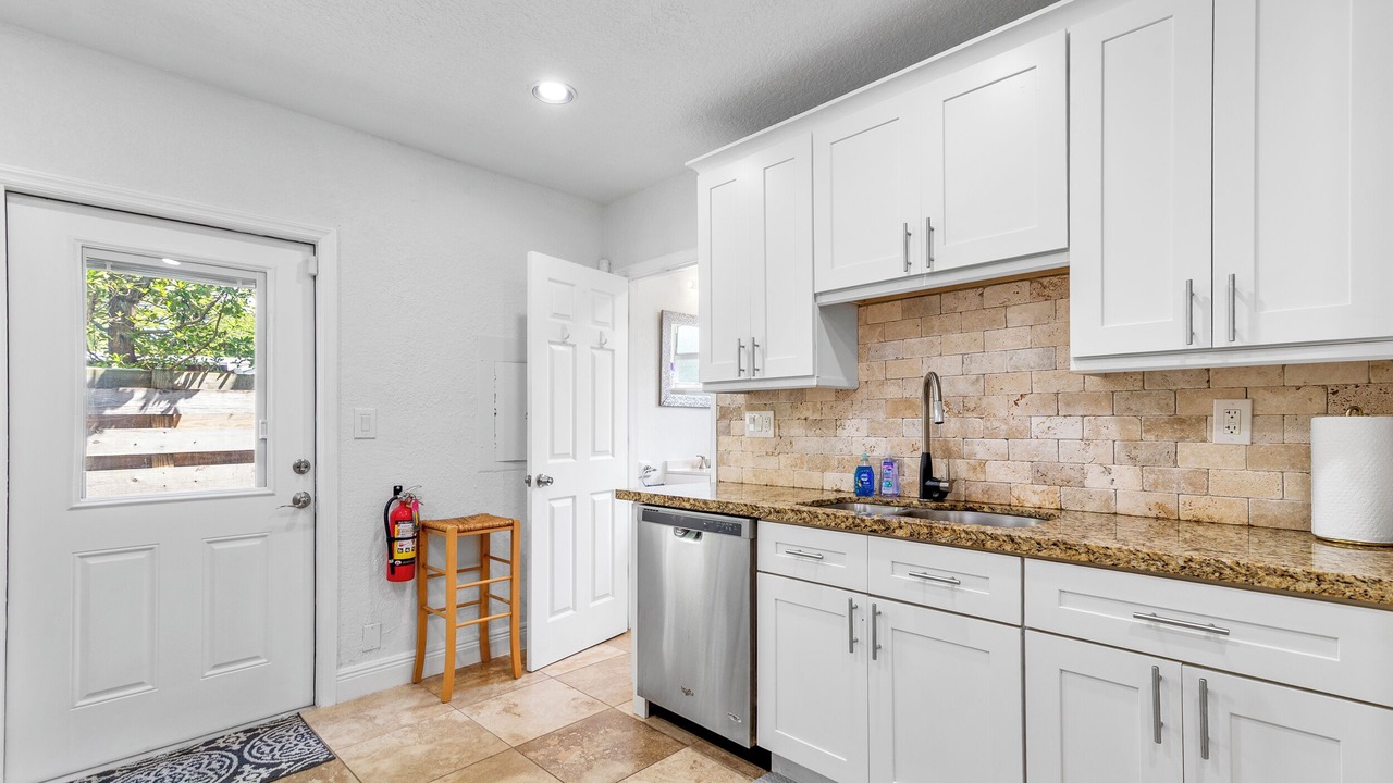 Photo of Kitchen in Wilton Manors