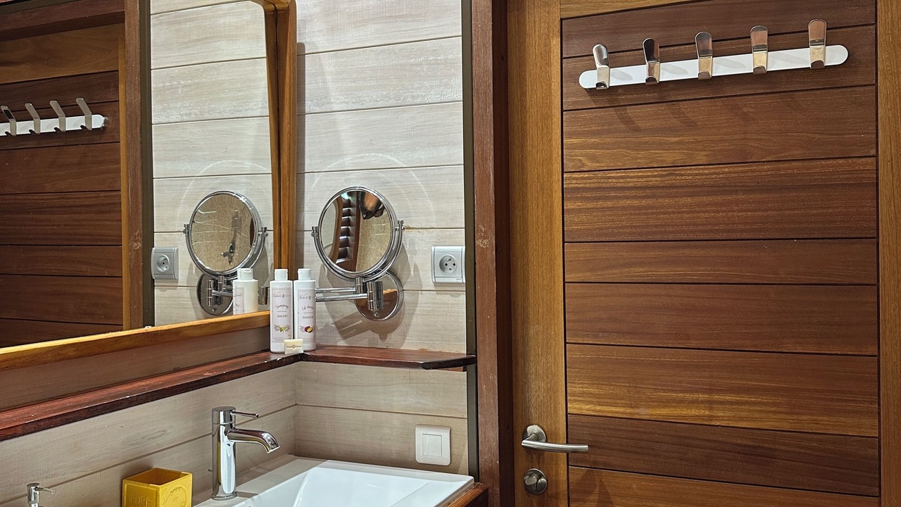 Photo of Bathroom in Moorea-Maiao