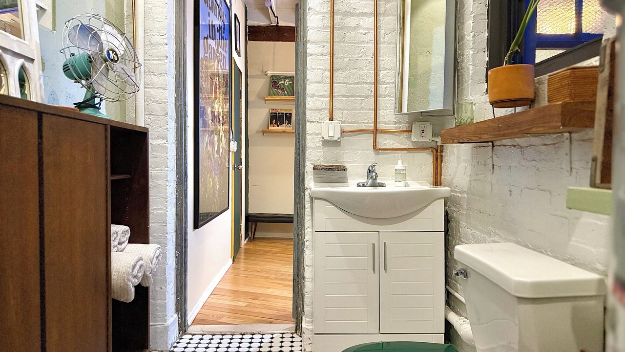 Photo of Bathroom in Williamsburg