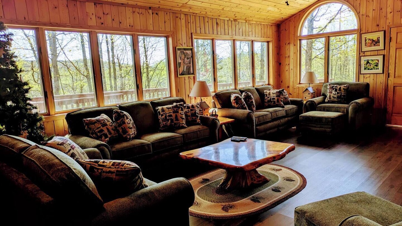 Photo of Livingroom in Bessemer