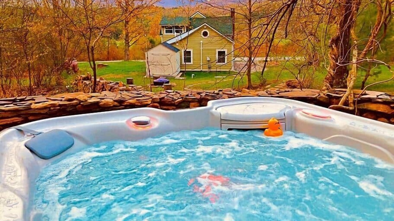 Photo of Outdoor in Lake Hill