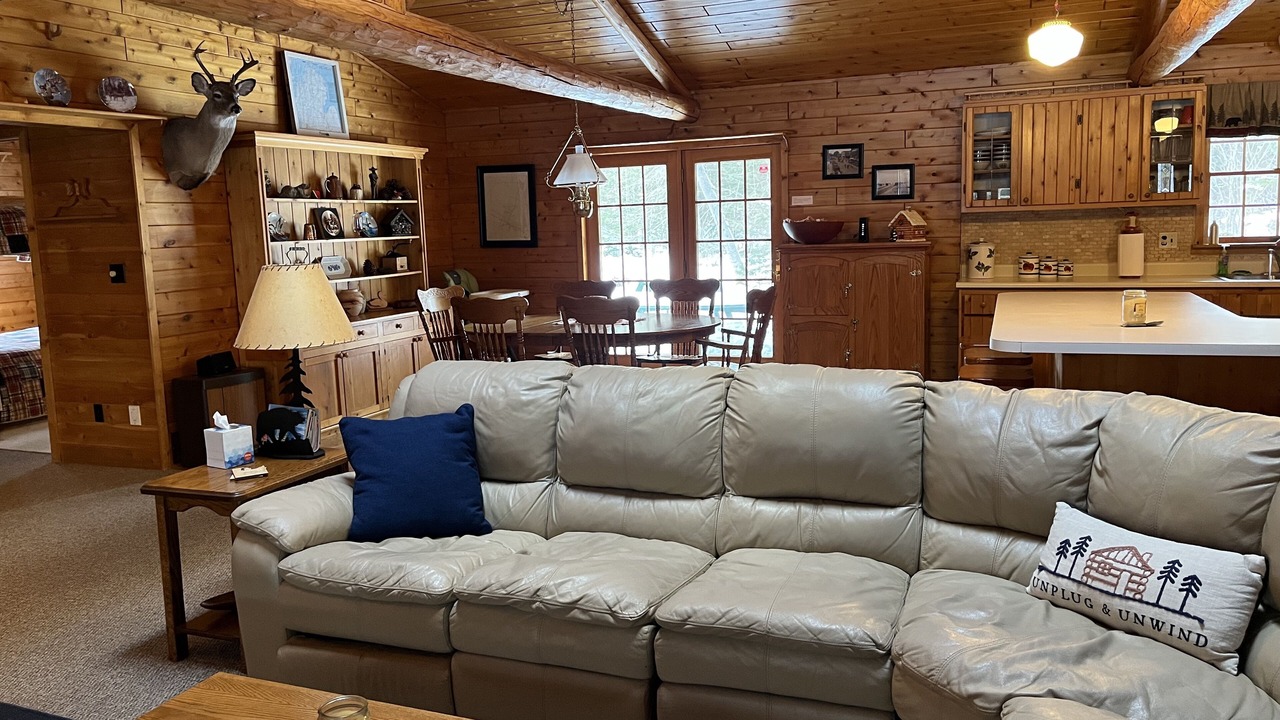 Photo of Livingroom in Cheboygan