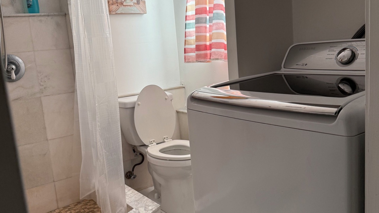 Photo of Bathroom in Wilton Manors