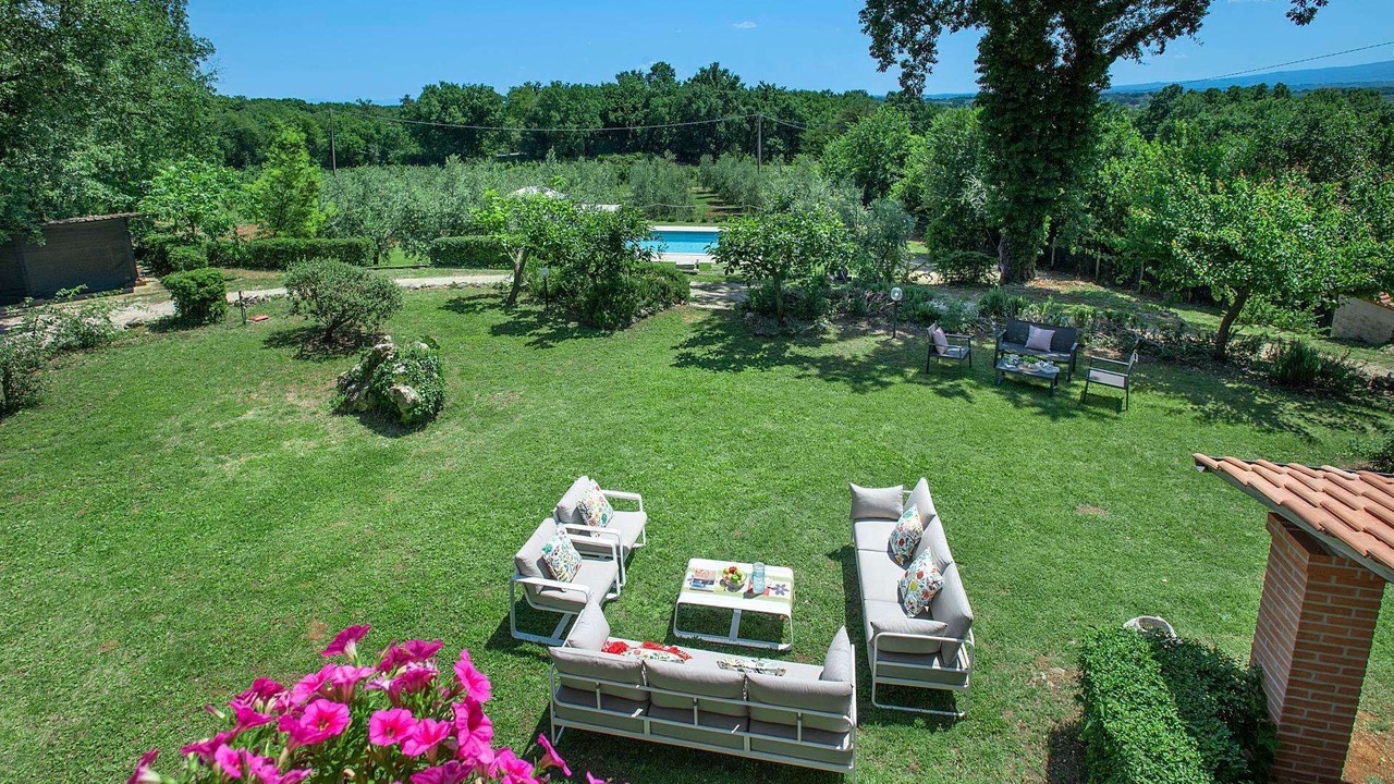 Photo of Outdoor in Amelia