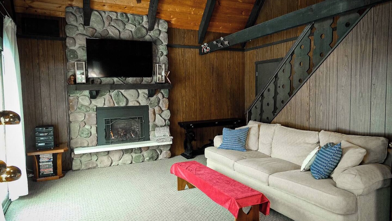 Photo of Livingroom in Bessemer