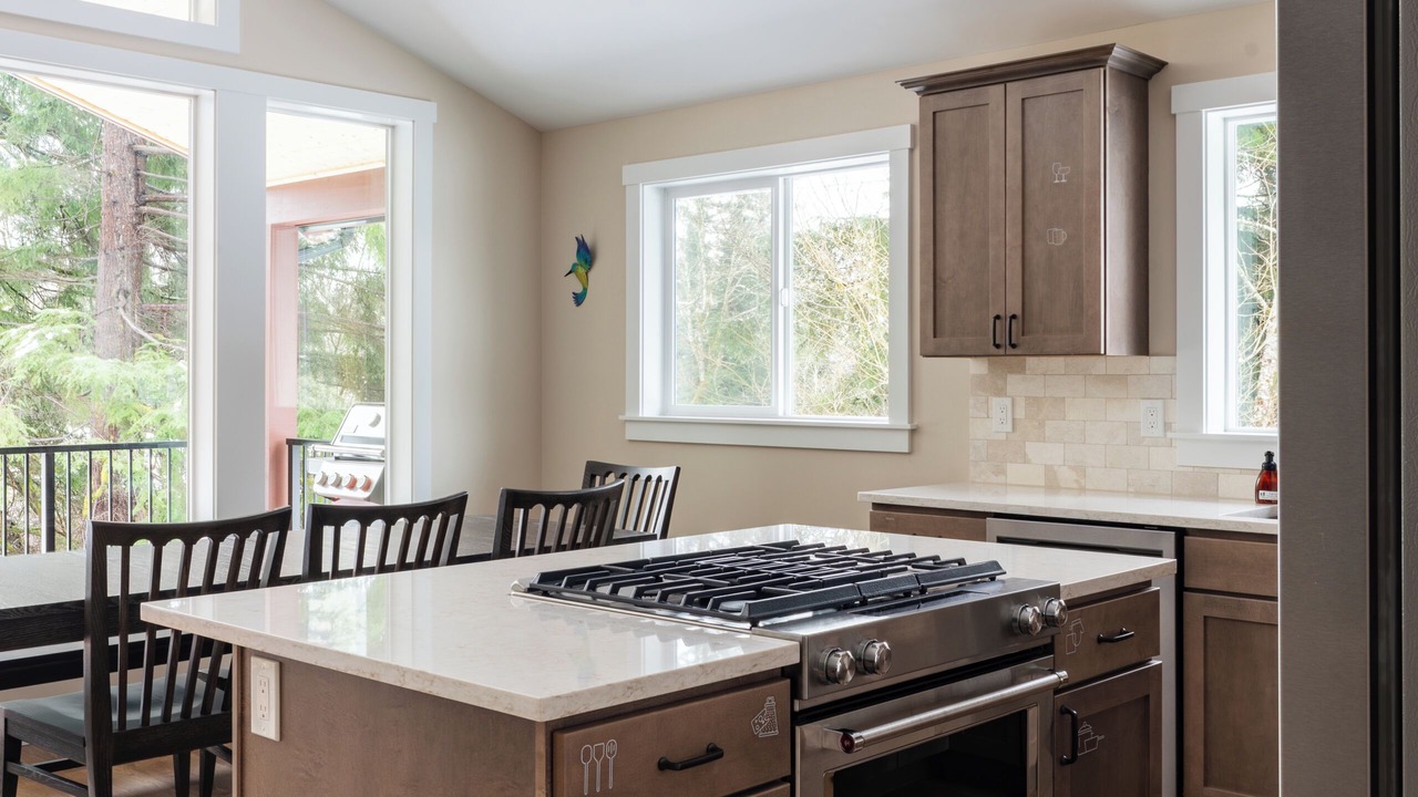 Photo of Kitchen in May Creek