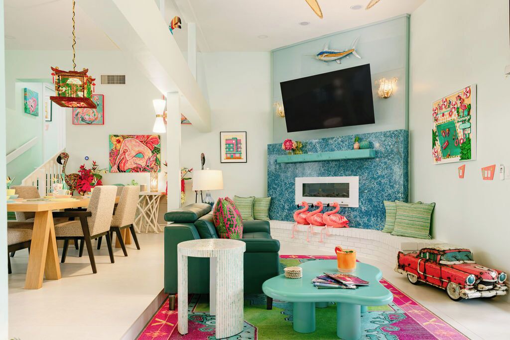 Photo of Livingroom in Harbour Inlet