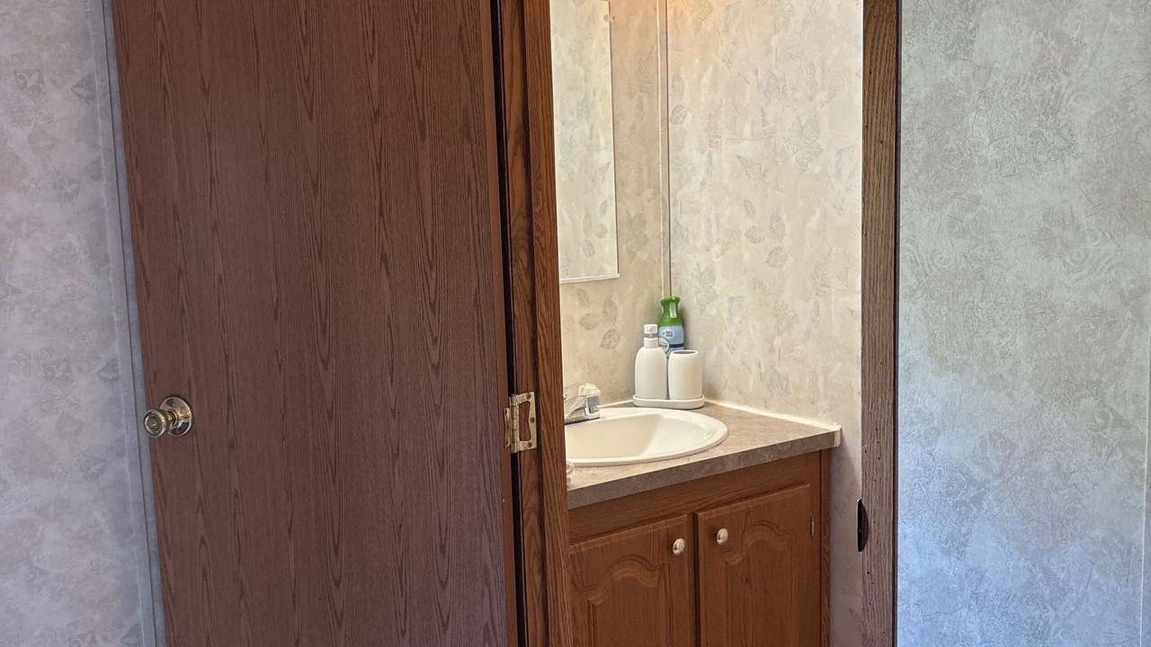 Photo of Bathroom in Murphysboro