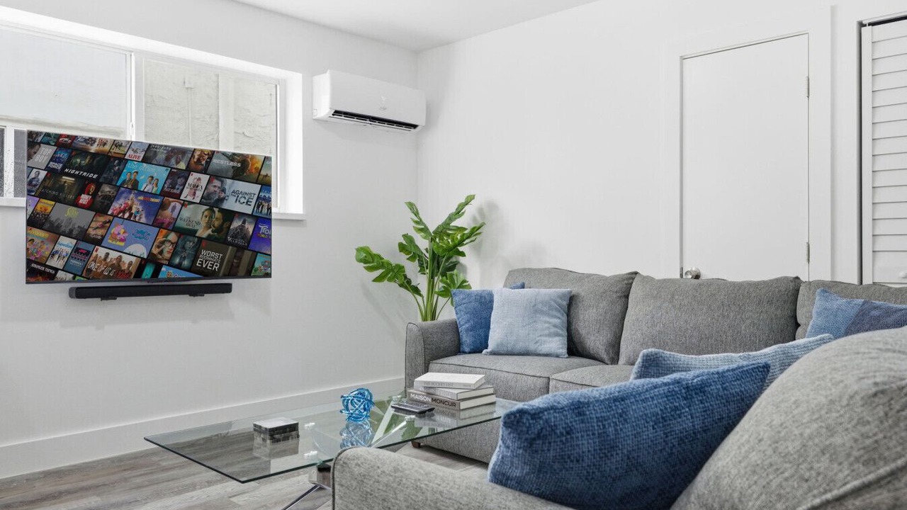 Photo of Livingroom in East Little Havana