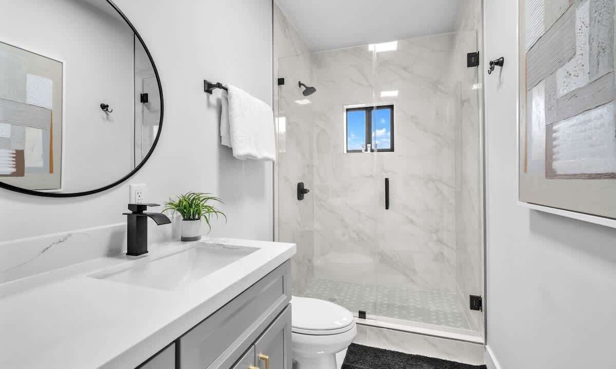 Photo of Bathroom in West Little Havana