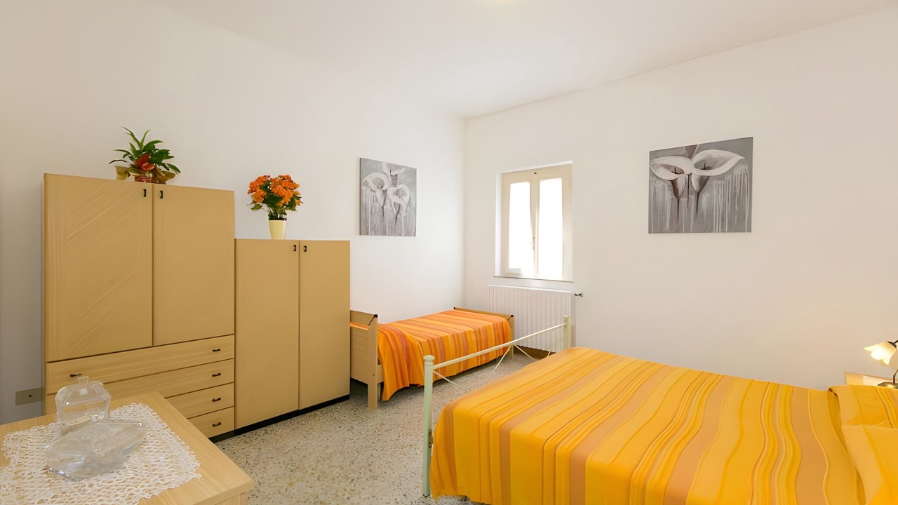 Photo of Bedroom in Castellina Marittima
