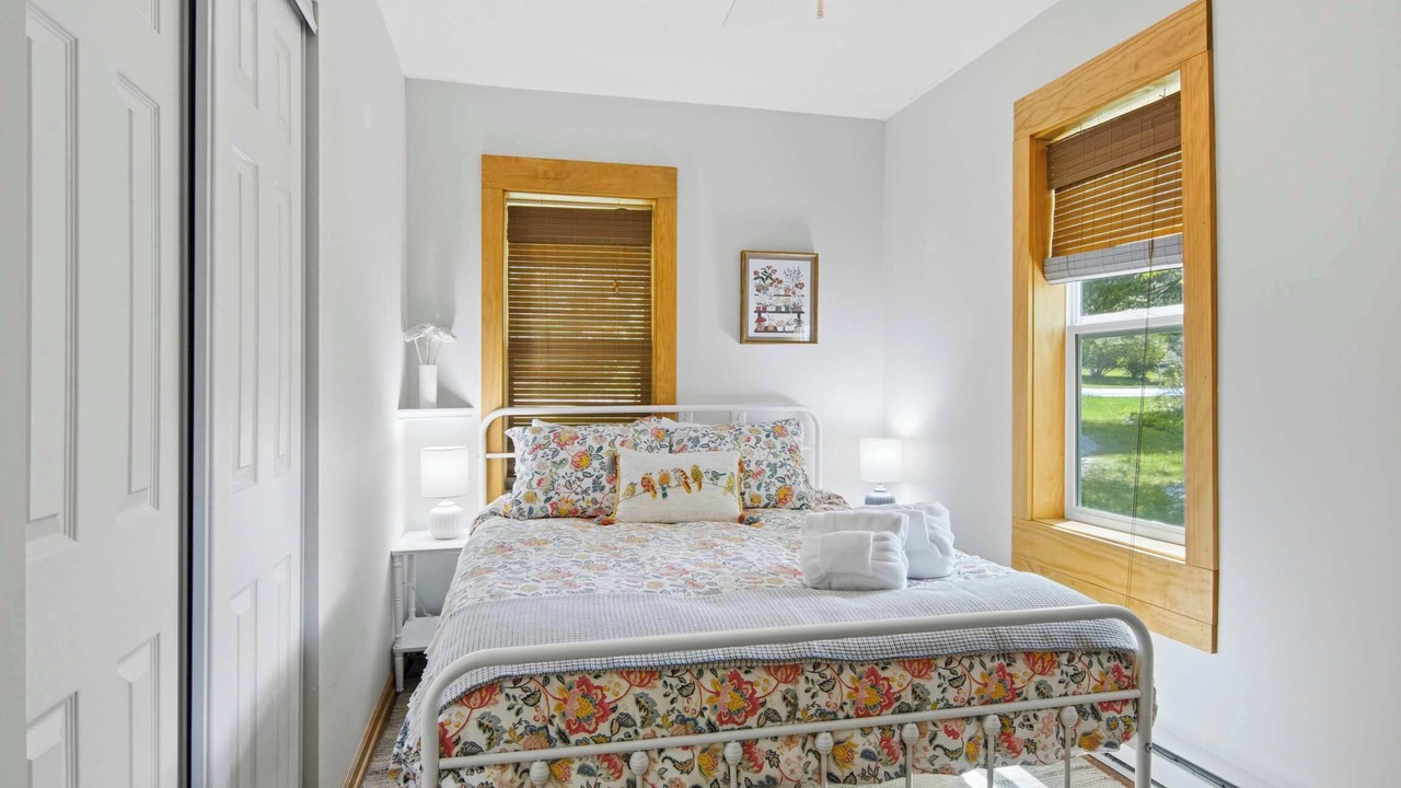 Photo of Bedroom in Alden