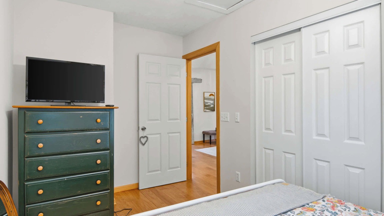 Photo of Bedroom in Alden