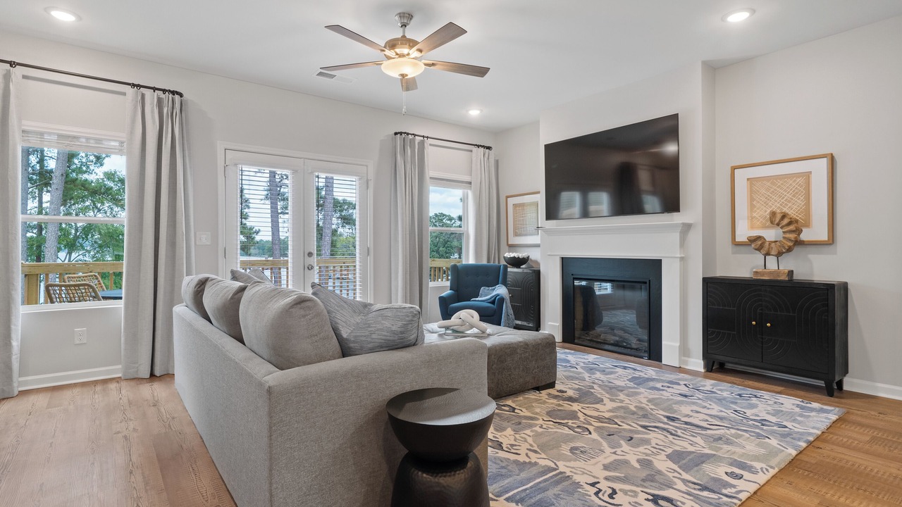 Photo of Livingroom in Eatonton
