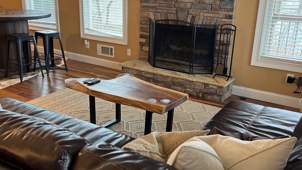 Photo of Livingroom in Eatonton