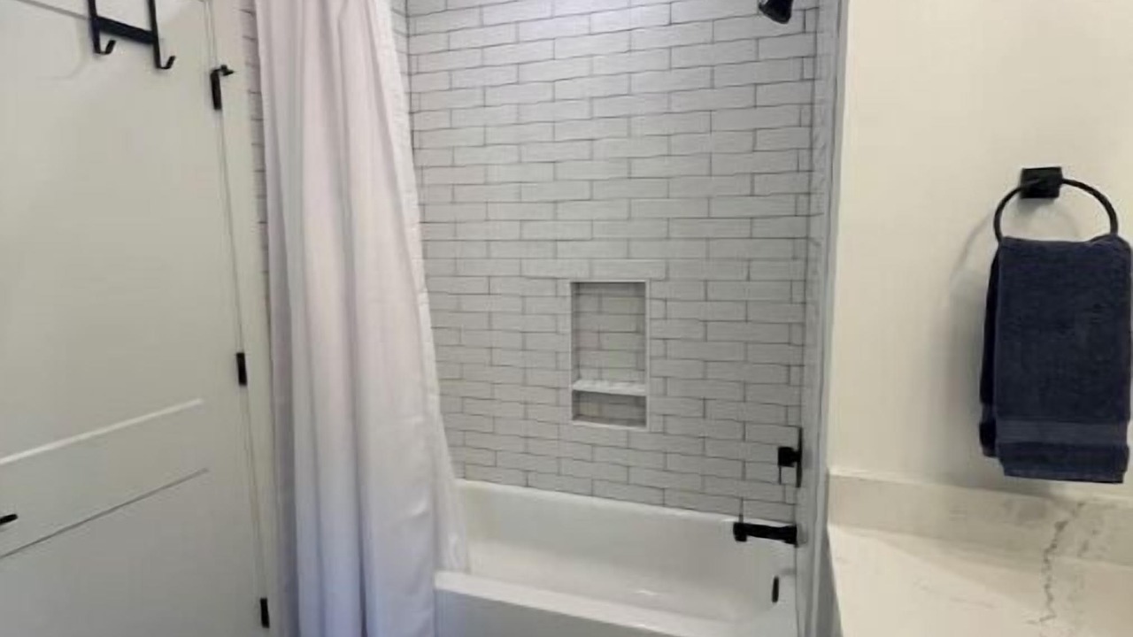 Photo of Bathroom in Eatonton
