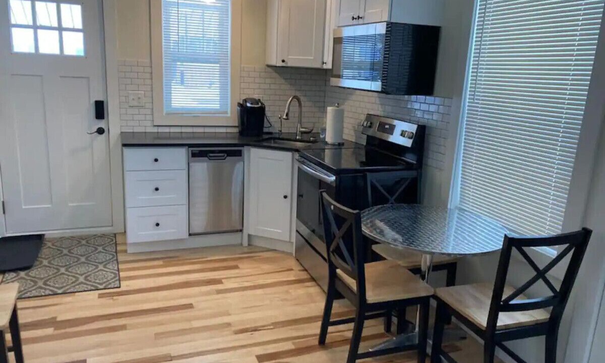 Photo of Kitchen in Paw Paw Lake