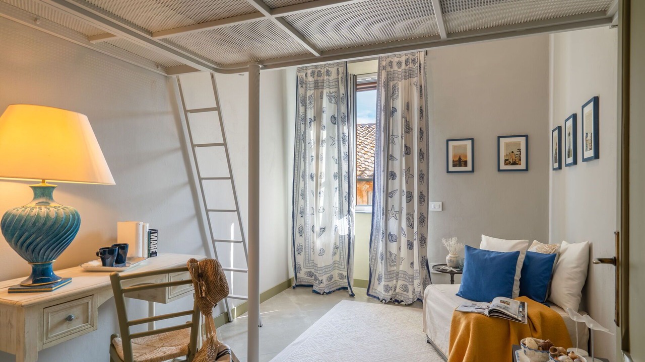 Photo of Others in Populonia