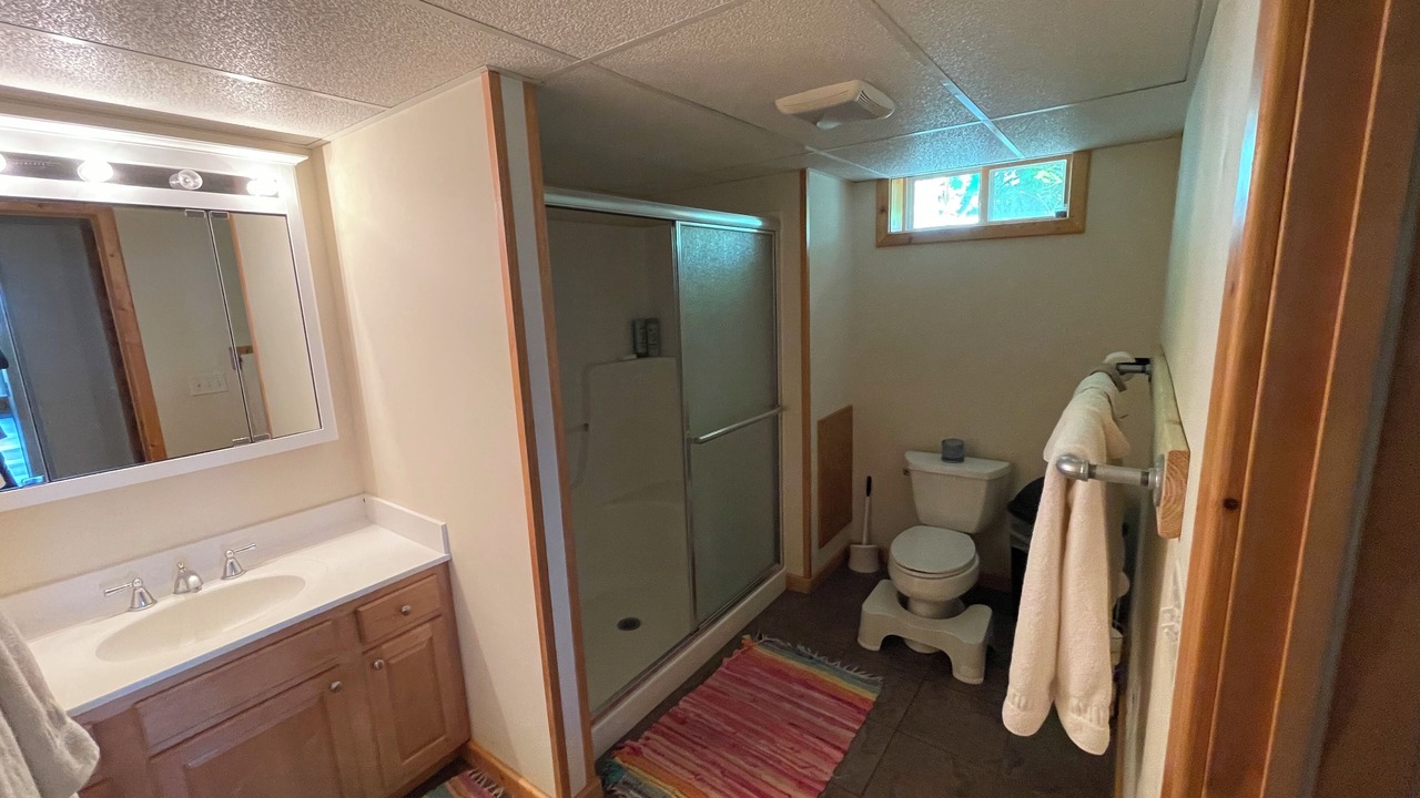 Photo of Bathroom in Alden