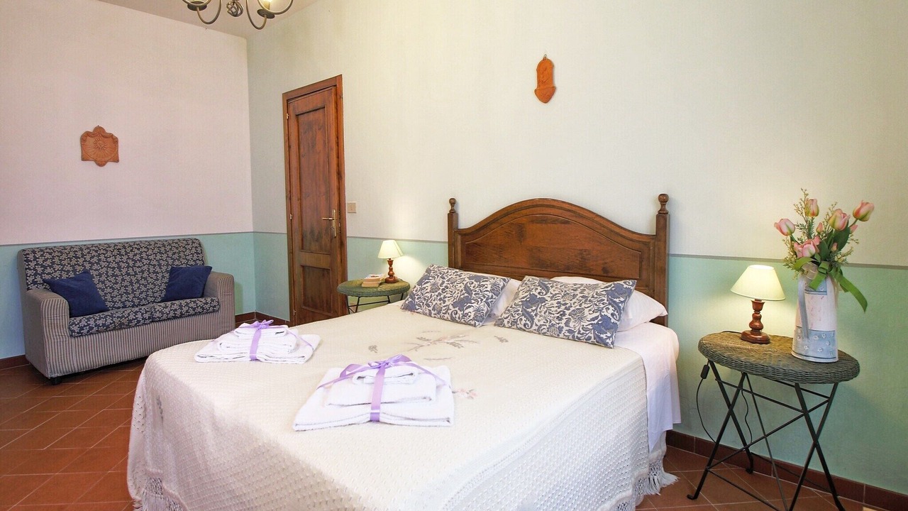 Photo of Others in Santarello
