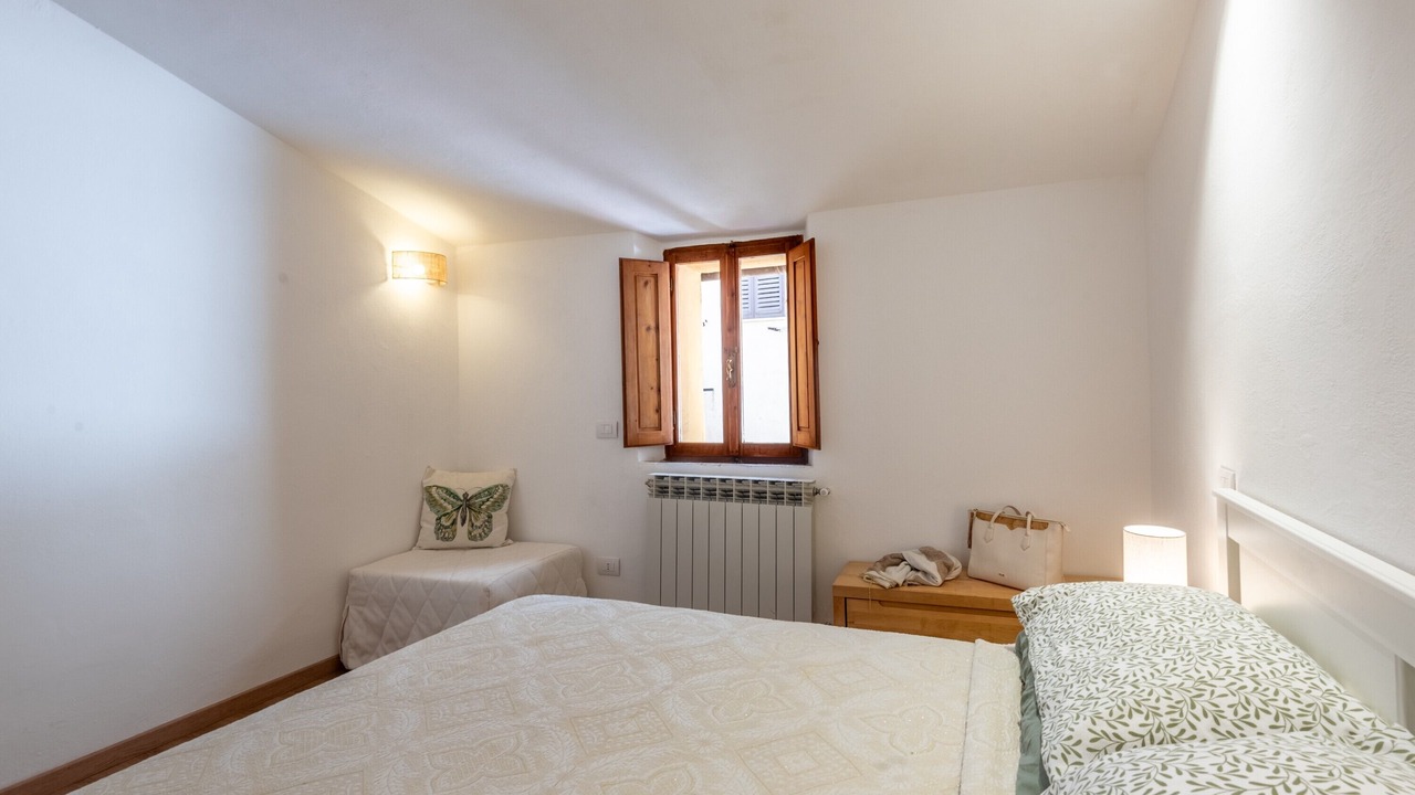 Photo of Bedroom in San Gimignano City Centre