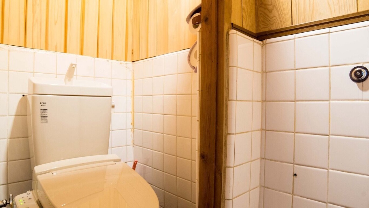 Photo of Bathroom in Higashikujo Kitakarasumacho