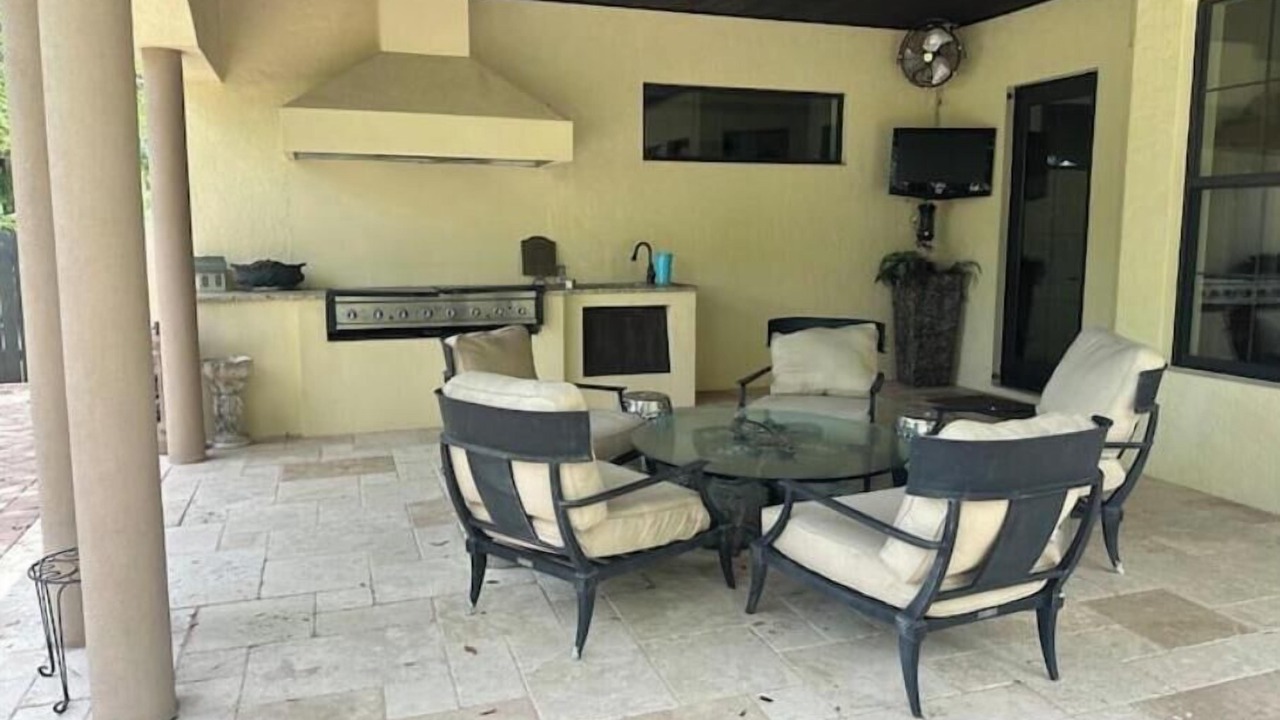 Photo of Outdoor in Lake Sarasota