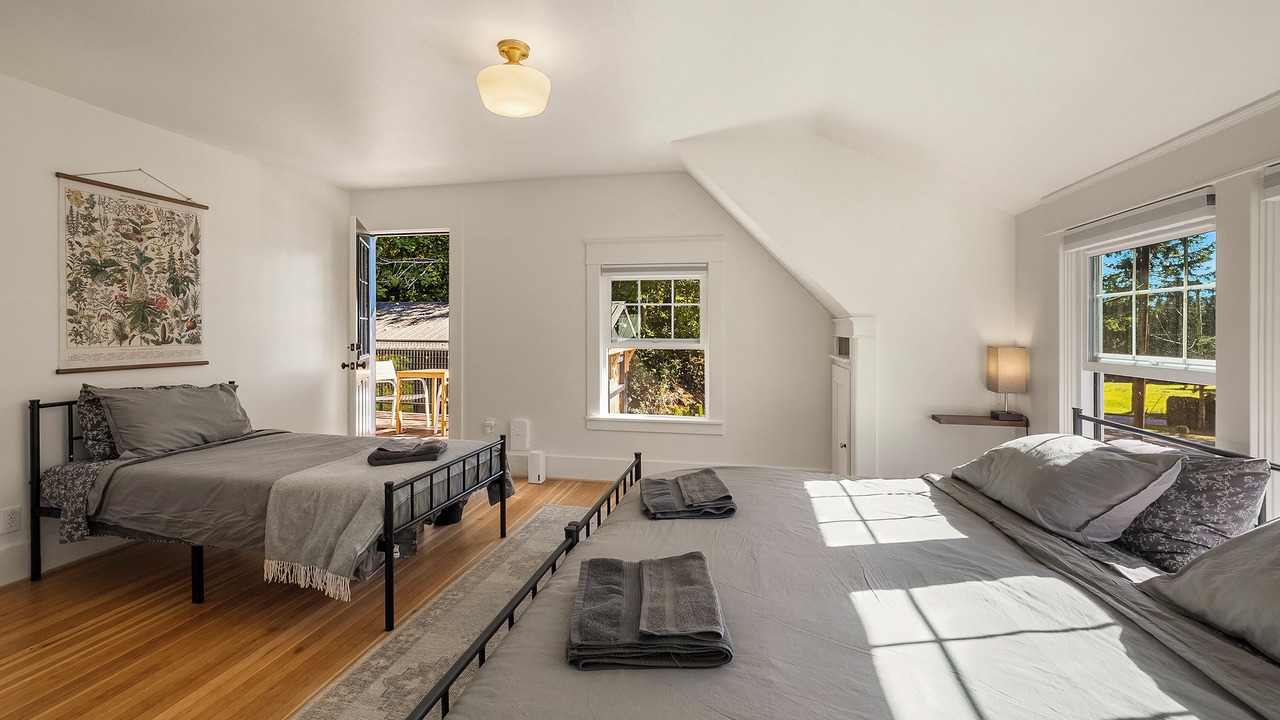 Photo of Bedroom in Monroe
