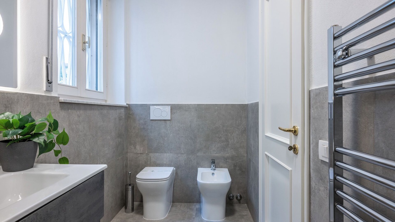 Photo of Bathroom in Livorno