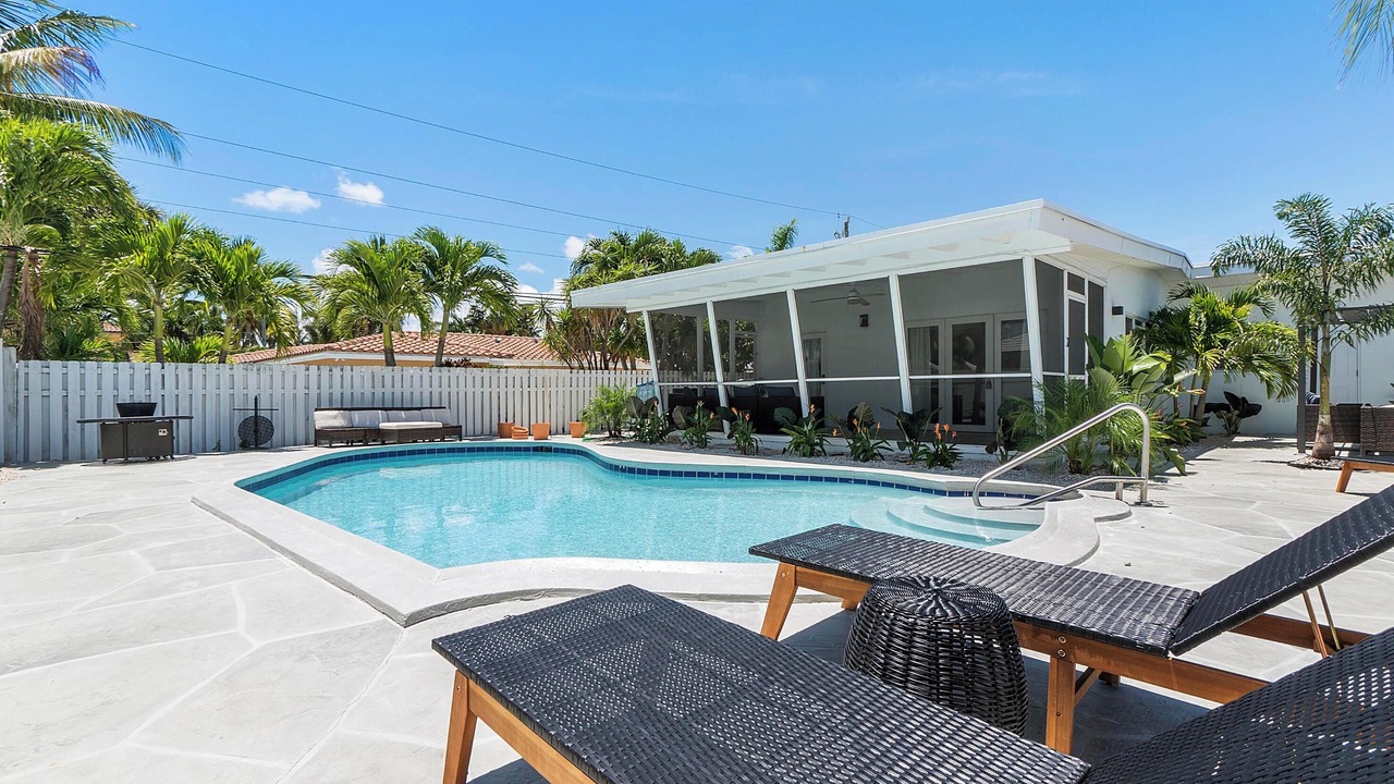 Photo of Outdoor in Dolphin Isles
