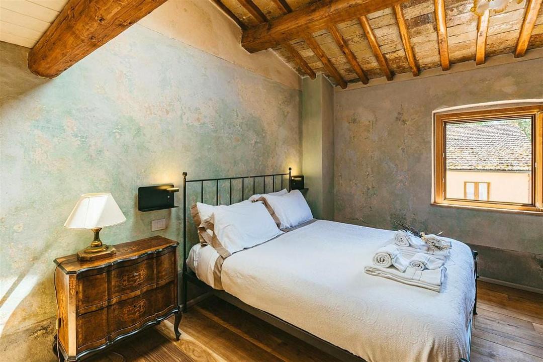 Photo of Bedroom in Barberino Val d'Elsa