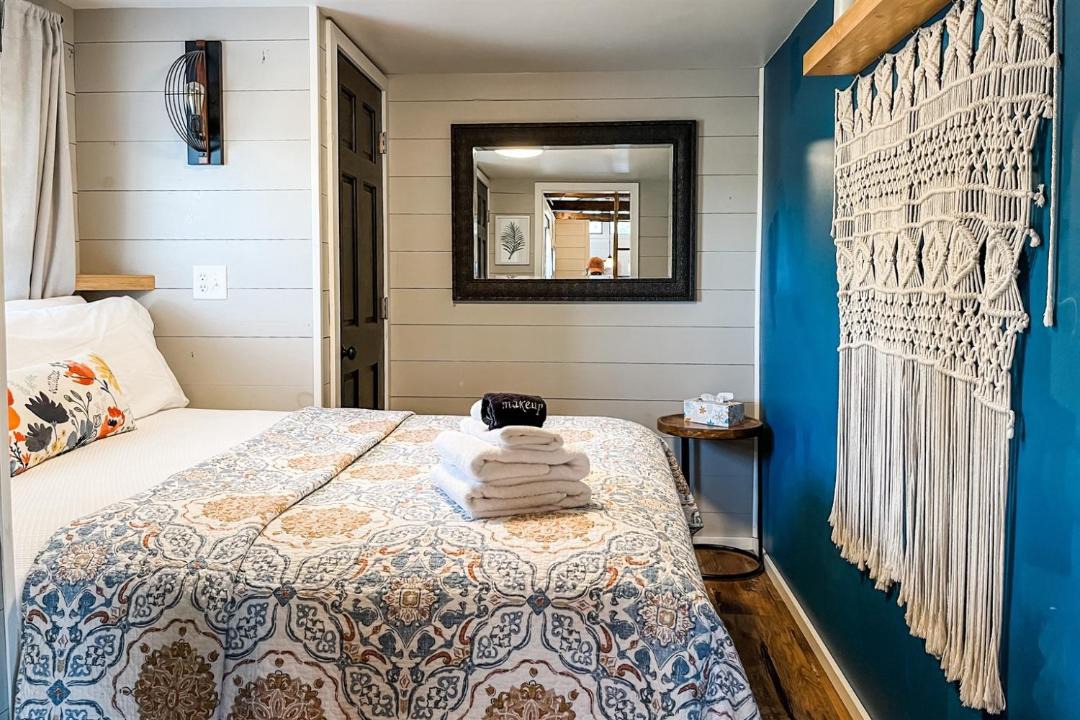 Photo of Bedroom in Marion
