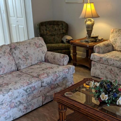 Photo of Livingroom in Gulf Gate Estates