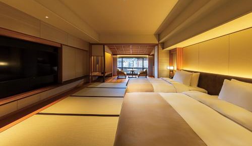 North Wing Premier King Room