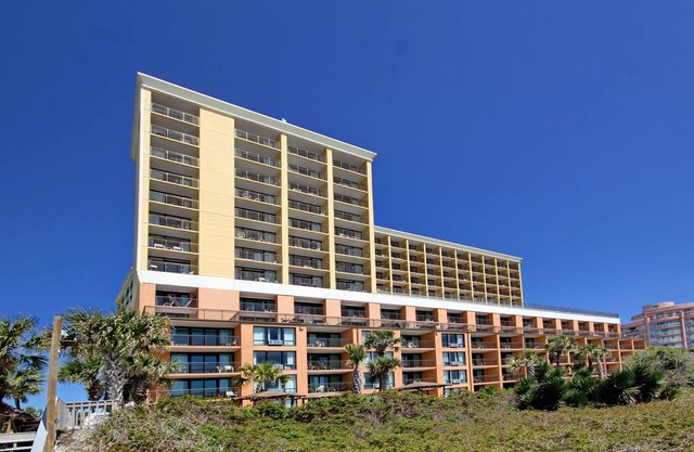 Caravelle Resort 